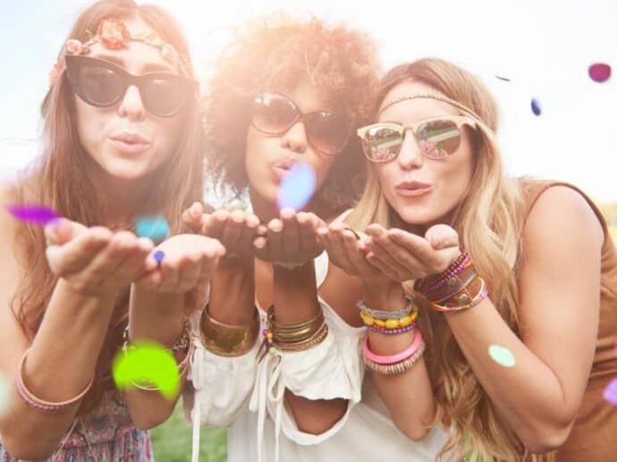 3 bffs blowing kisses to the camera