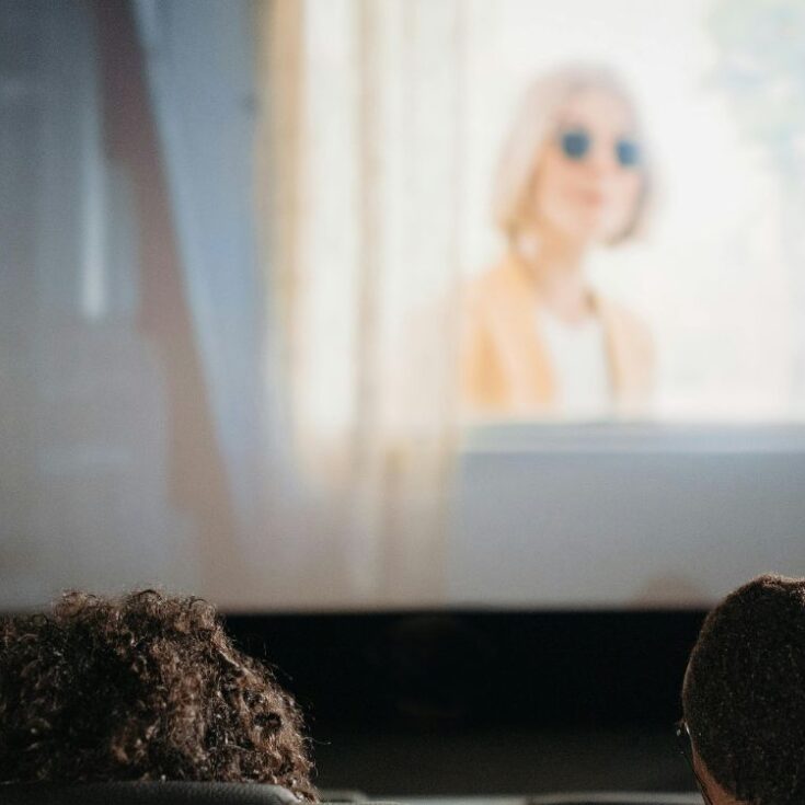 7 Mistakes to Avoid When Hosting an Outdoor Movie Night