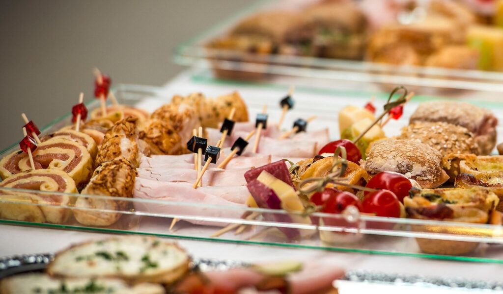 8 Addictive Finger Foods Perfect for All-Night Marathons