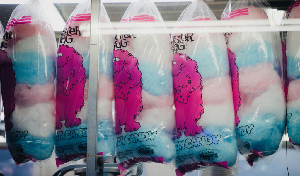 Agnes’s "It's So Fluffy" Cotton Candy