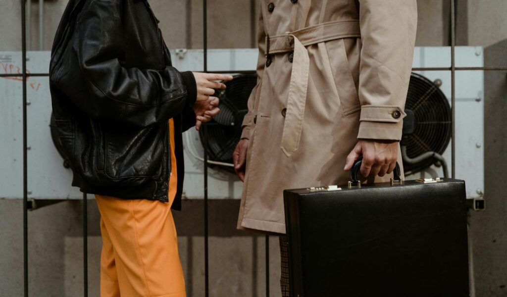 The Allure of the "Parallel Society"