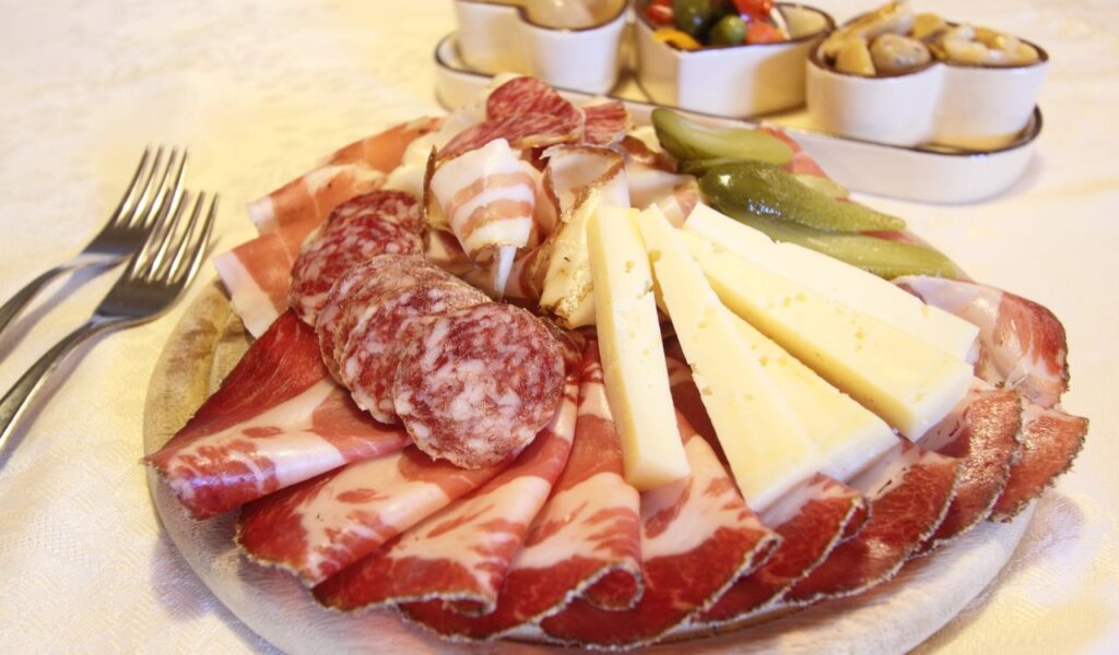 Selecting Artisanal Cured Meats